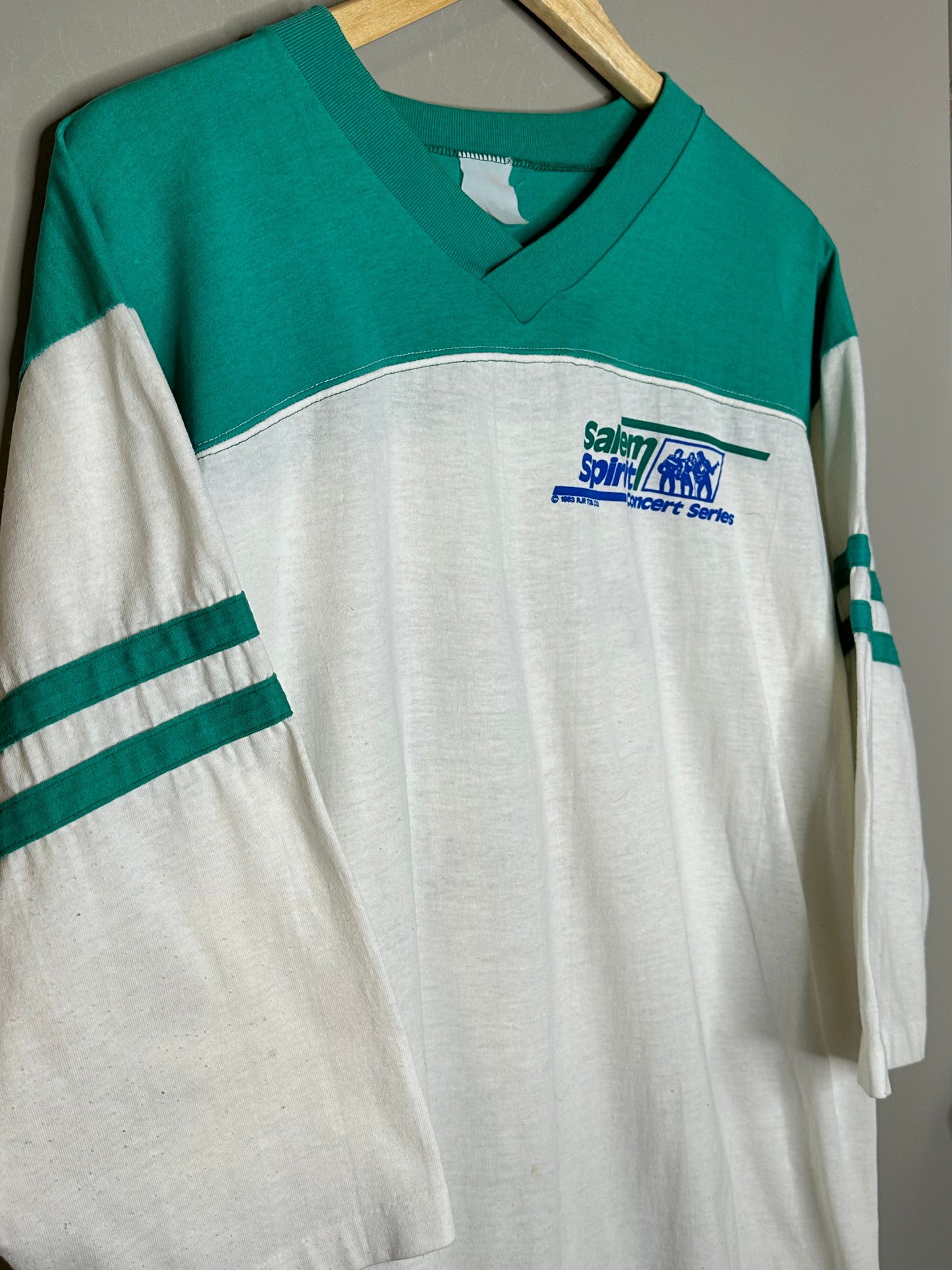 Vintage 1983 Alabama & Juice Newton Salem Spirit Concert Series t-shirt