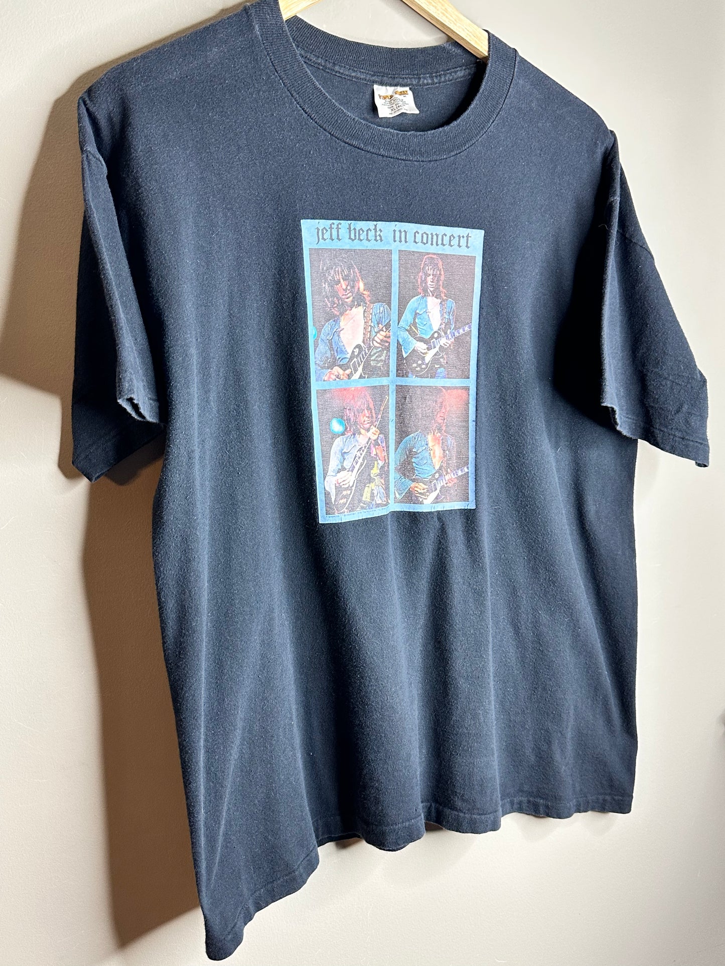 Vintage 1975 Jeff Beck in Concert t-shirt XL