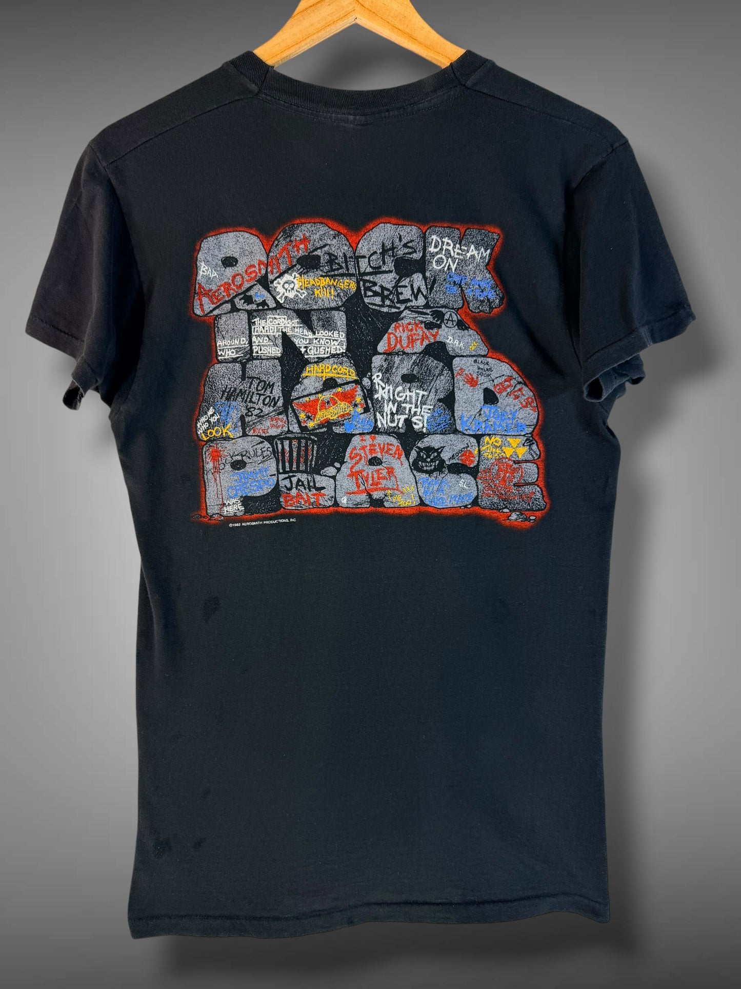 Vintage 1982 Aerosmith Rock In A Hard Place T-Shirt M