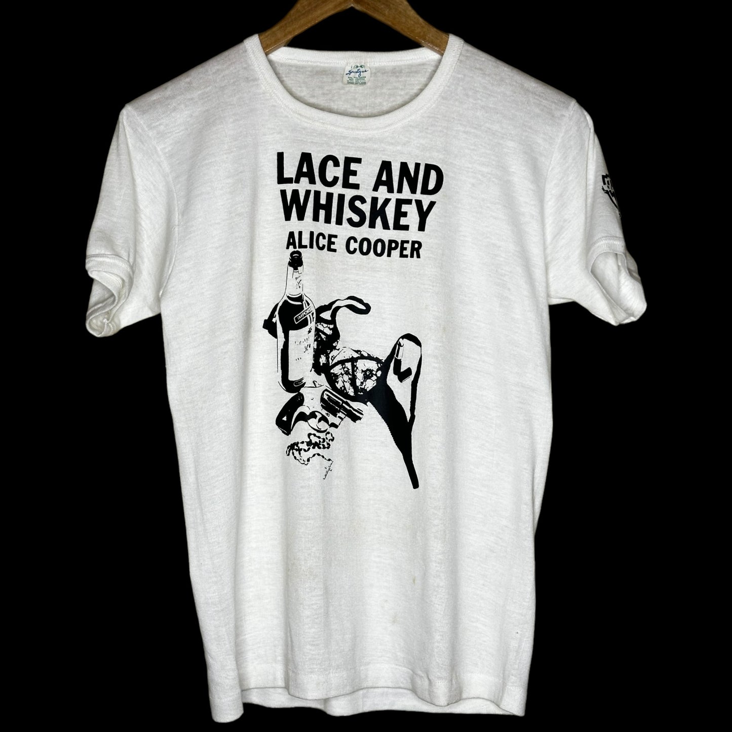 Vintage 1977 Alice Cooper Lace and Whiskey T-Shirt M