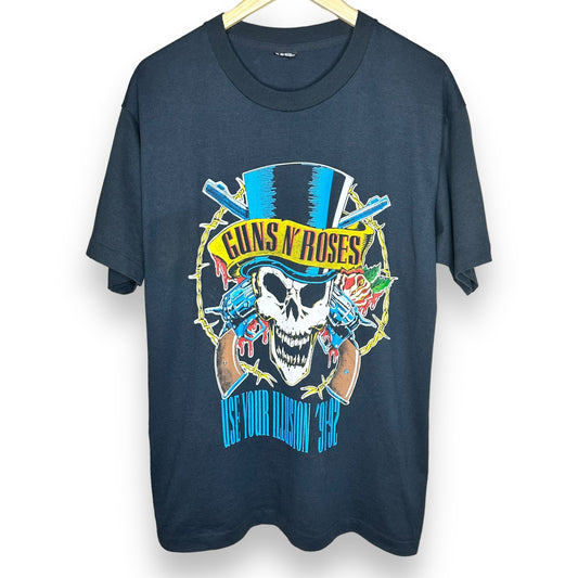 Vintage 1991 Guns N’ Roses • Use Your Illusion ‘91-92 Tour Parking Lot  Bootleg T-Shirt XL