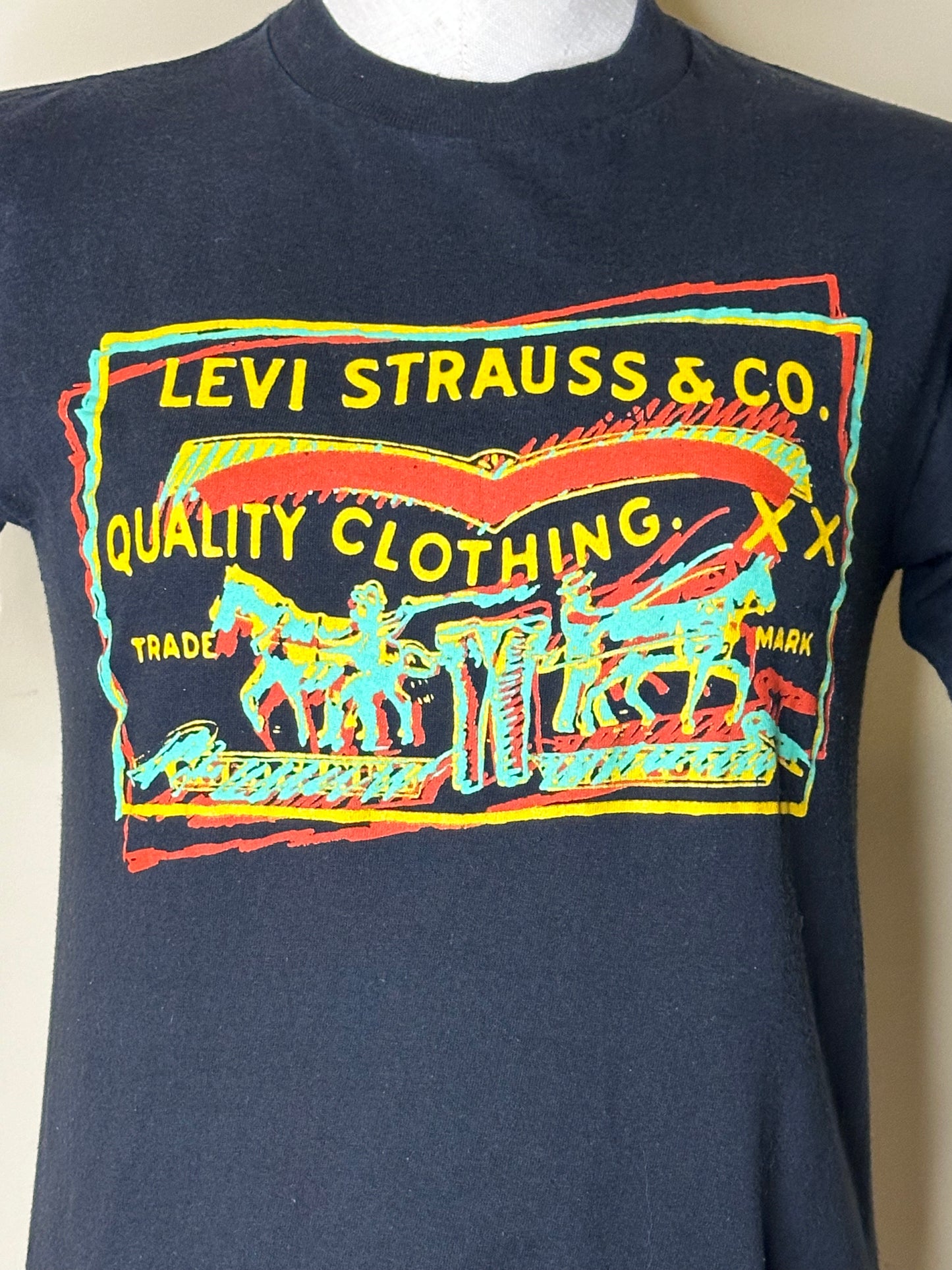 Vintage 80’s Levi Strauss & Co. T-Shirt S