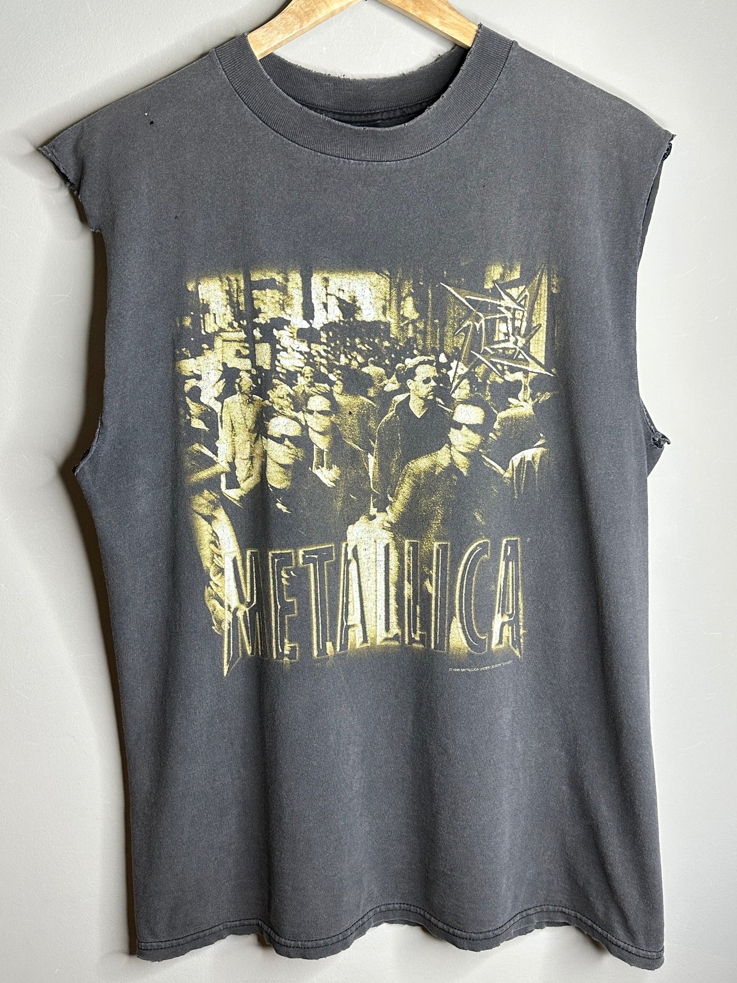 Vintage 1996 METALLICA  sleeveless cut t-shirt L